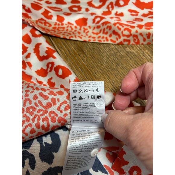 Luisa Cerano 100% Silk Animal Print Blouse Orange Rust Black Sz 10 Mob Wife - Picture 10 of 12